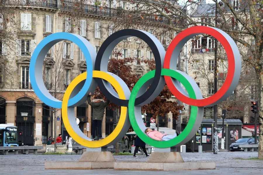 Simone Biles and Jonathan Owens: Sports Power Couple Net Worth